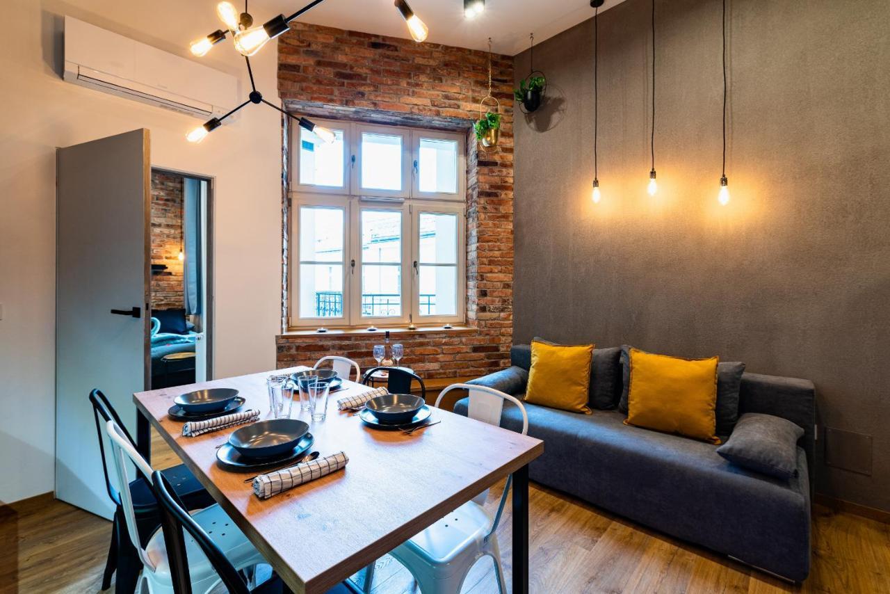 Large 75 M2 Apartment For 6 Guests Next To Wawel Castle Cracovie Extérieur photo