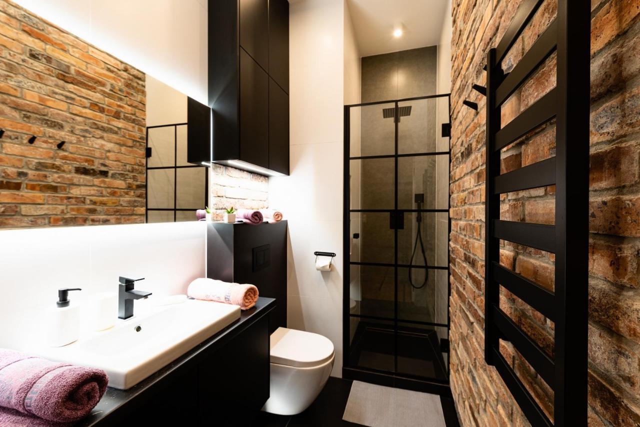 Large 75 M2 Apartment For 6 Guests Next To Wawel Castle Cracovie Extérieur photo