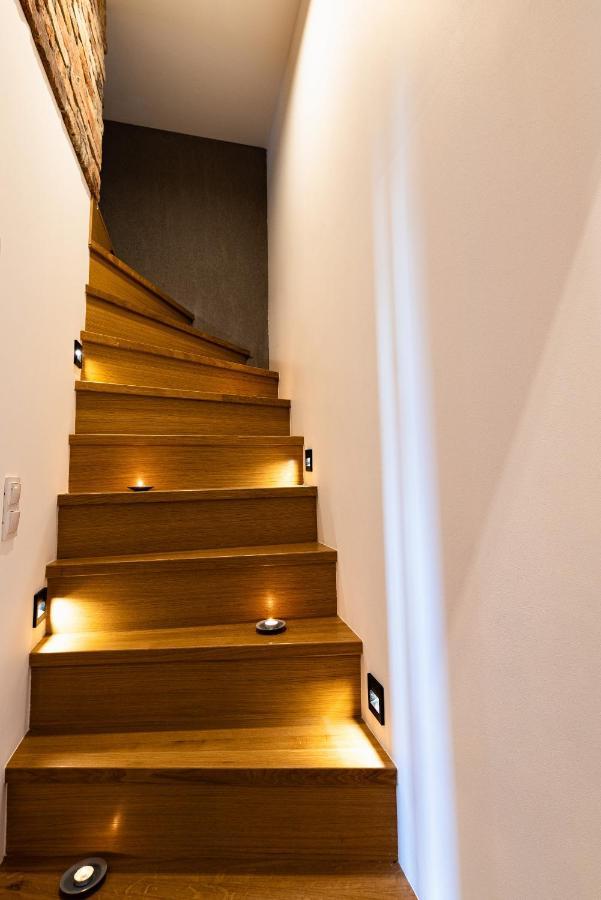 Large 75 M2 Apartment For 6 Guests Next To Wawel Castle Cracovie Extérieur photo