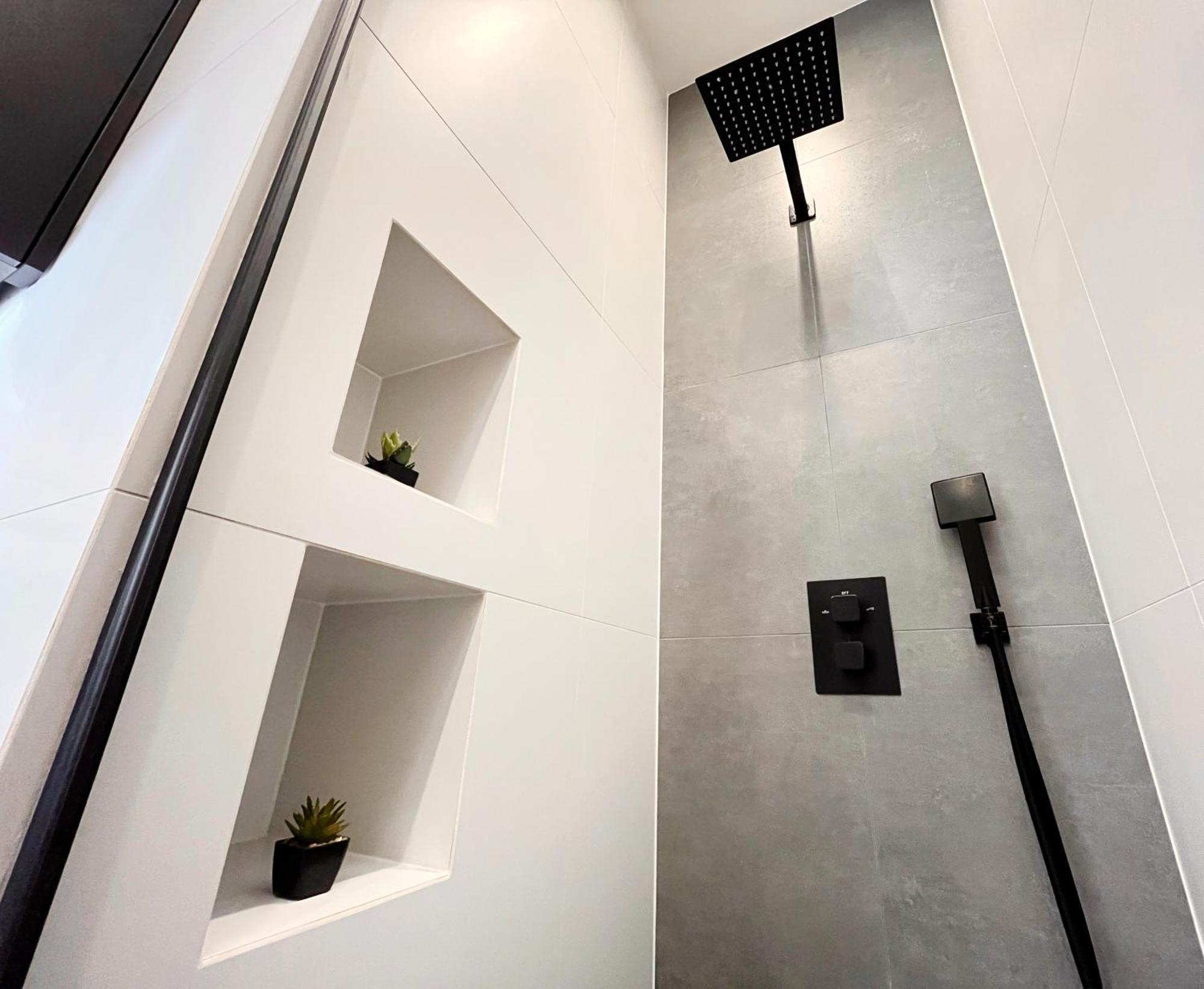 Large 75 M2 Apartment For 6 Guests Next To Wawel Castle Cracovie Extérieur photo